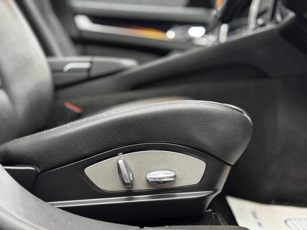 Porsche Panamera Platinum Edition D V6 Tiptronic 5-Door White #46