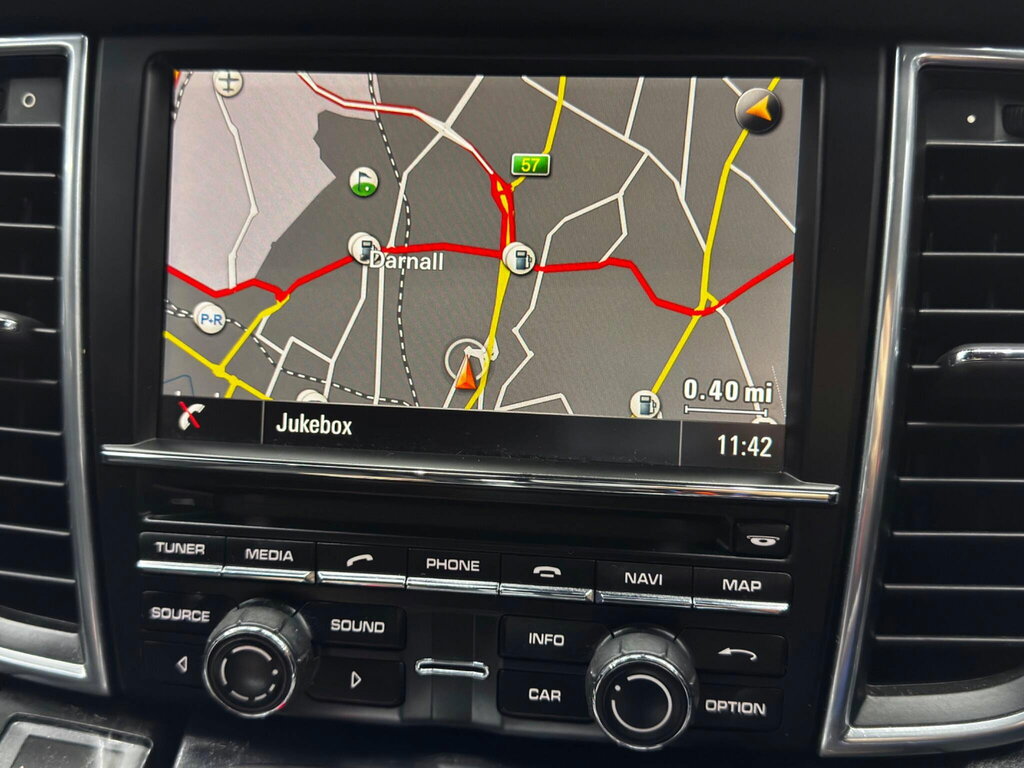 Porsche Panamera Platinum Edition D V6 Tiptronic 5-Door White #30