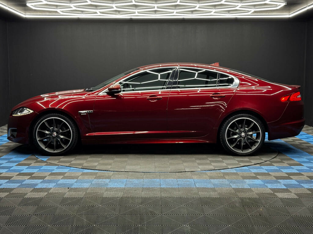 Jaguar XF 3.0 D V6 S Luxury 275 Bhp White #8