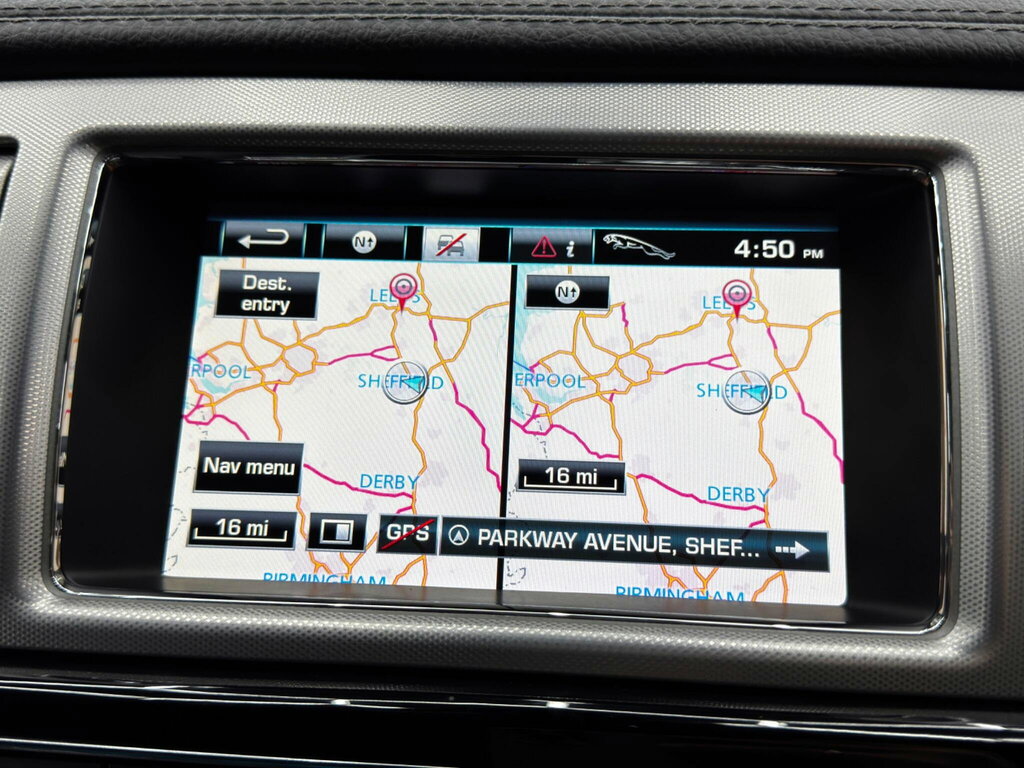 Jaguar XF 3.0 D V6 S Luxury 275 Bhp White #29