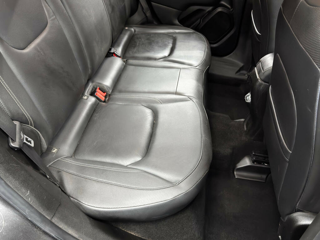 Jeep Renegade 1.3 T4 Gse Night Eagle II Ddct Black #16