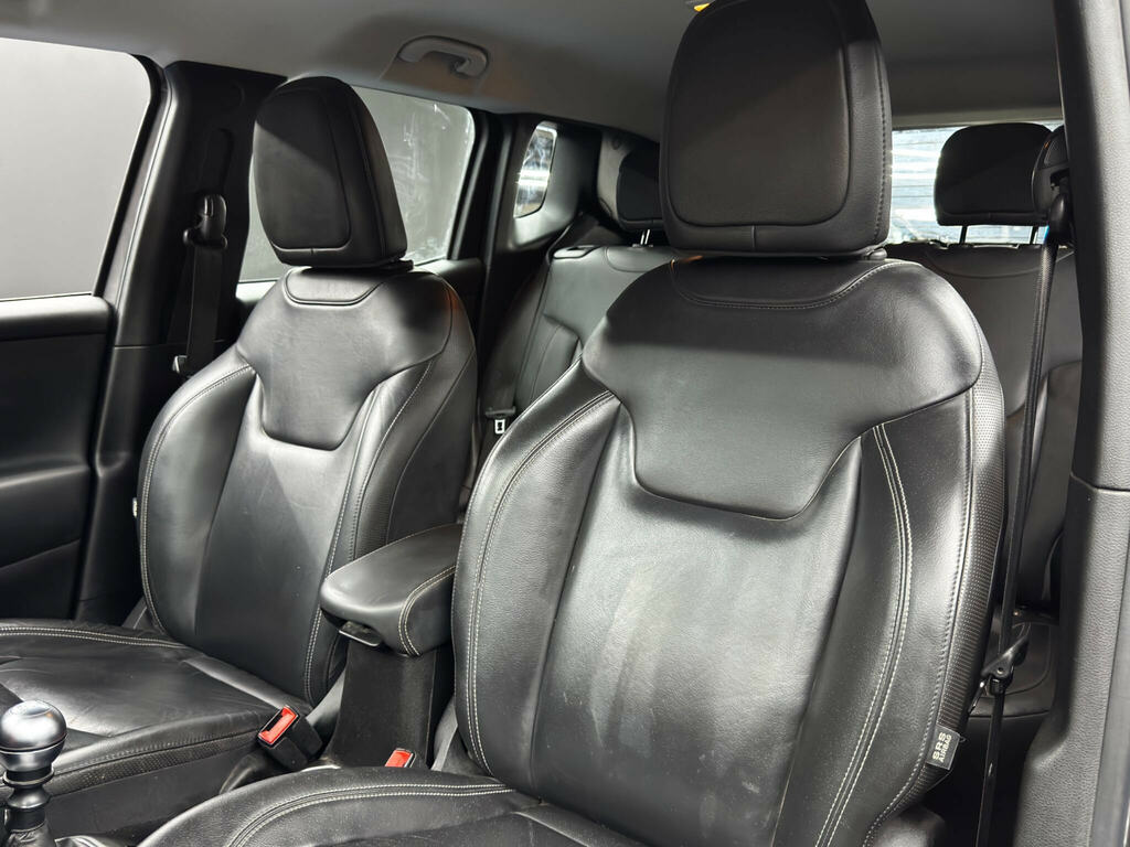 Jeep Renegade 1.3 T4 Gse Night Eagle II Ddct Black #14