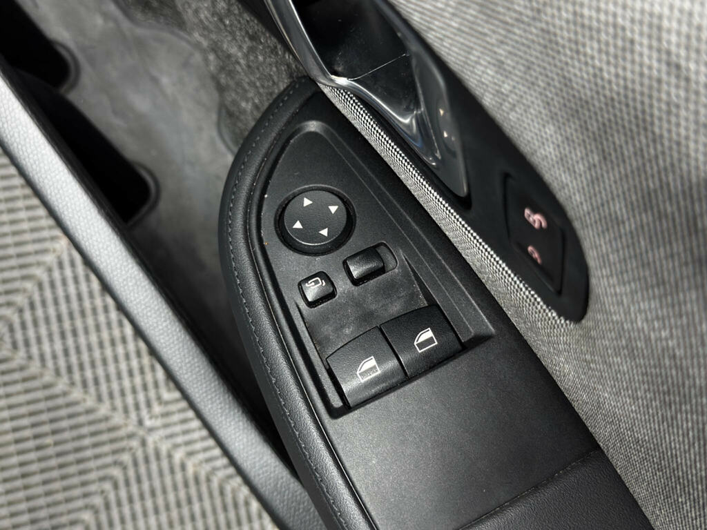 BMW i3 S 183 24 Mths, Mot, Key Cover R Blue #40