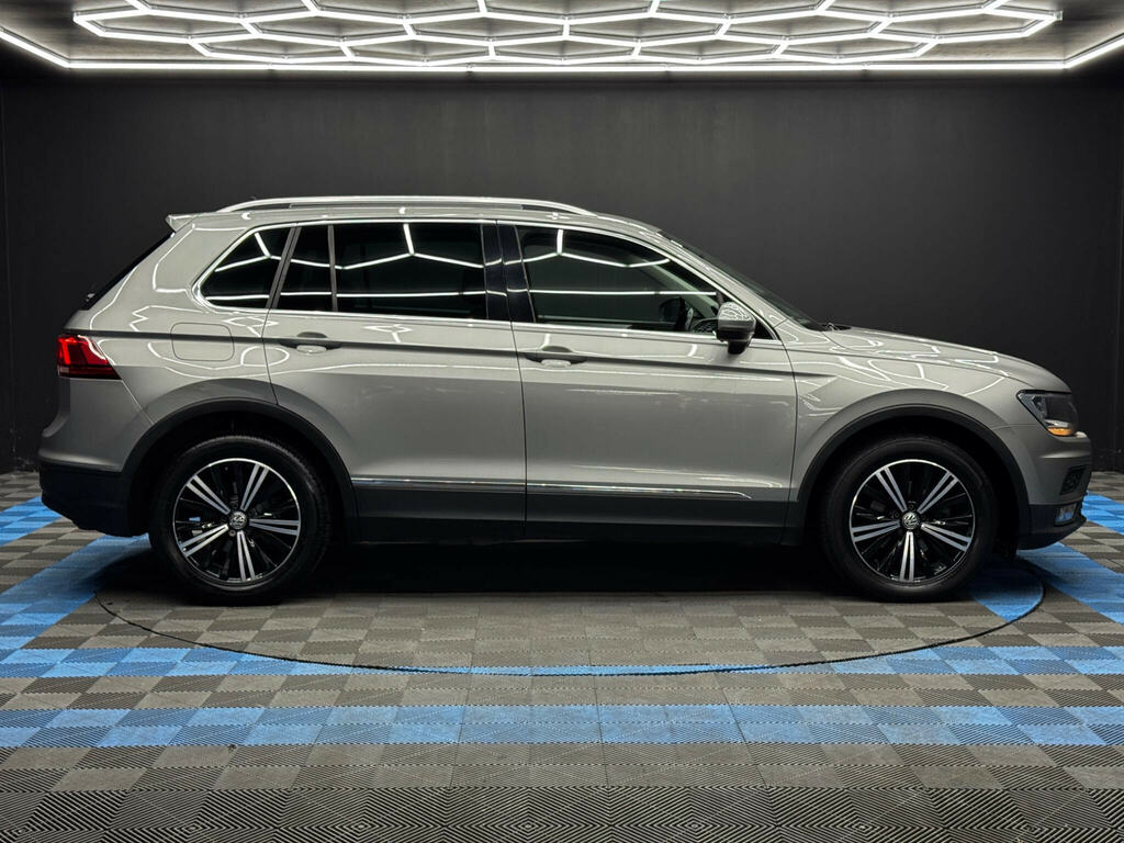 Volkswagen Tiguan 2.0 Tdi Se Navigation Euro 6 Ss Silver #4