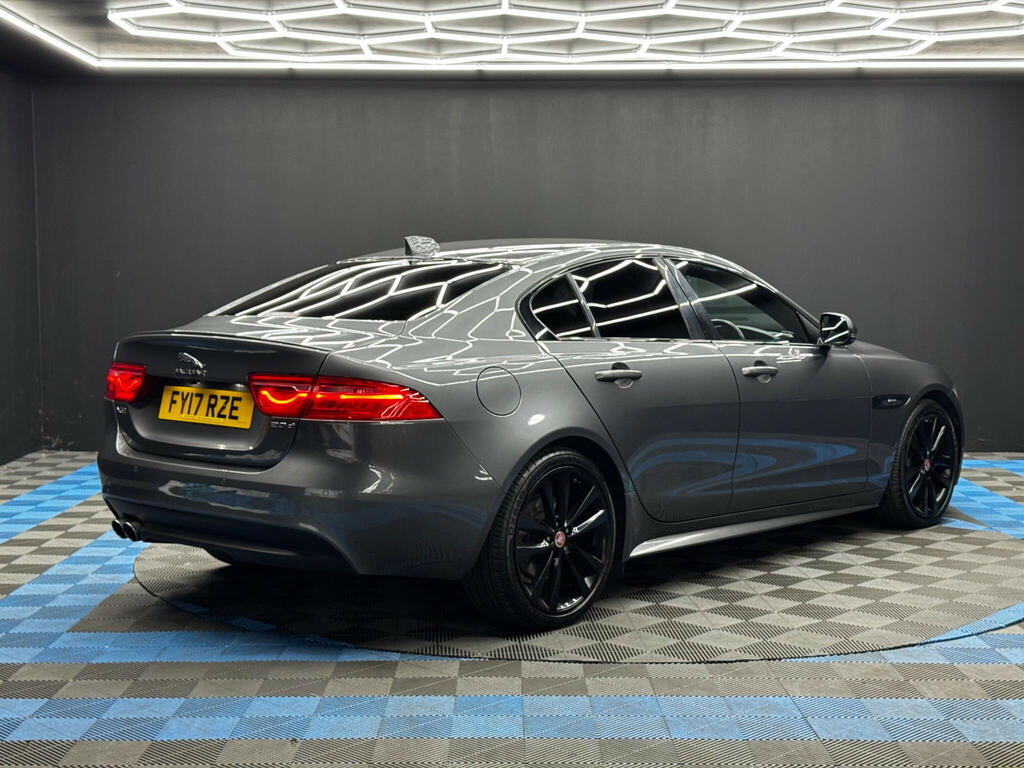 Jaguar XE 2.0D R-sport Euro 6 Ss Grey #5