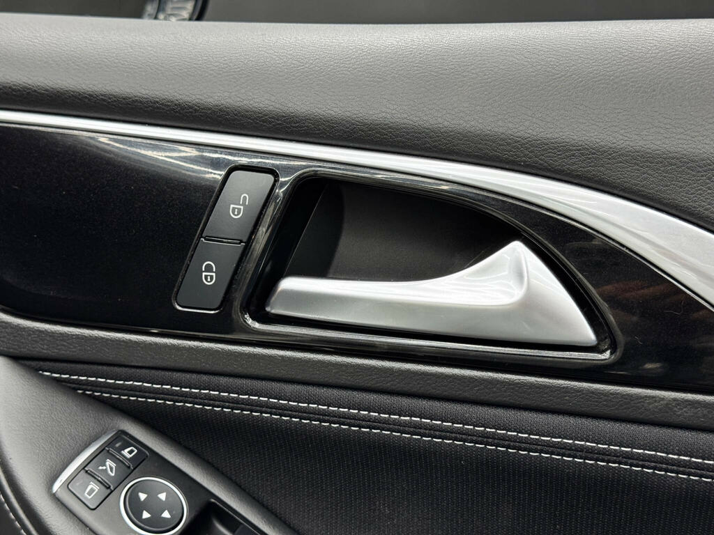 Infiniti Q30 1.5D City Black Edition 2016 Grey #38