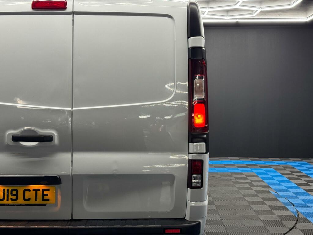 Vauxhall Vivaro 1.6 Cdti L2h2 2900 Lwbhigh Roof Biturbo Ss No Va White #33