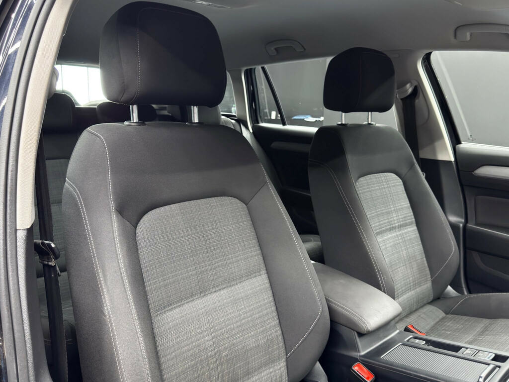 Volkswagen Passat Estate 2.0 Tdi Evo Scr R-line Dsg Silver #12