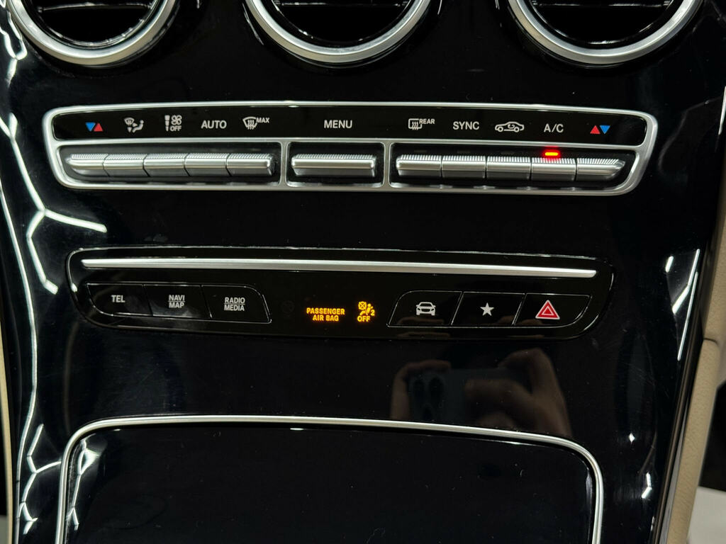 Mercedes-Benz GLC Class 2.0 Glc300 Mhev Amg Line Suv G Tronic P Silver #26
