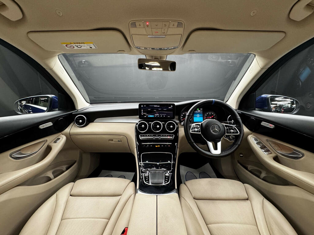 Mercedes-Benz GLC Class 2.0 Glc300 Mhev Amg Line Suv G Tronic P Silver #17