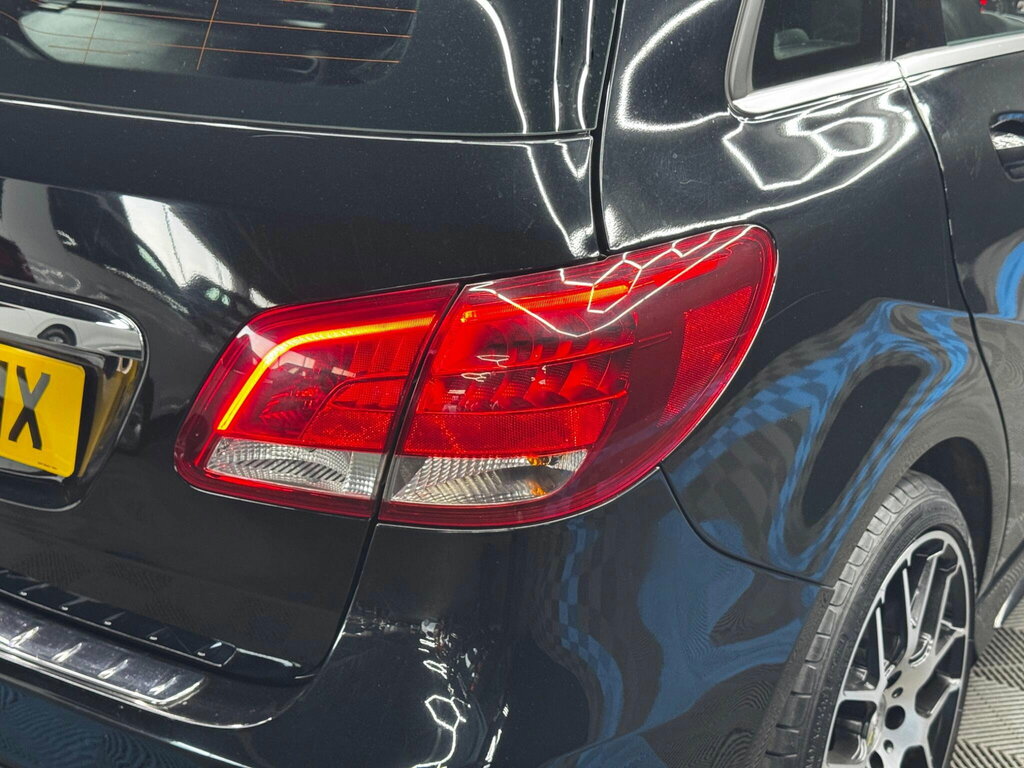 Mercedes-Benz B Class 1.5 B180d Sport 7G-dct Euro 6 Ss 9,982 Car  #41