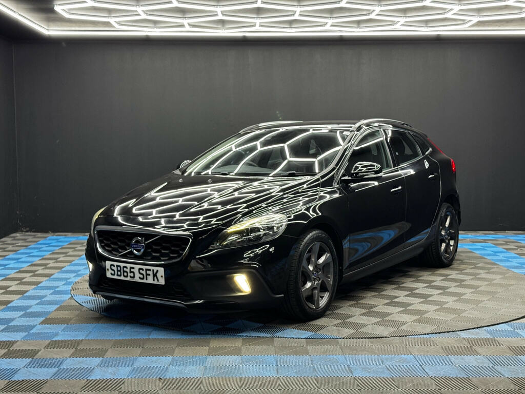 Volvo V40 Cross Country 2.0 D2 Lux Euro 6 Ss Black #3