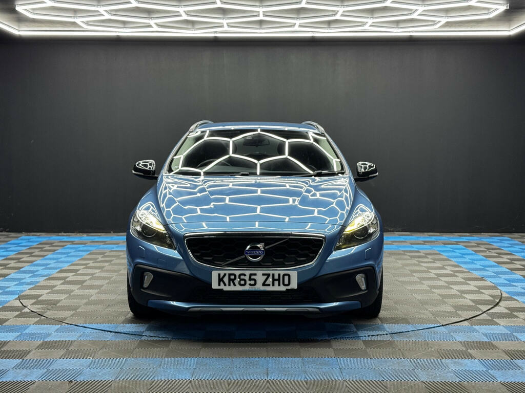 Volvo V40 Cross Country 2.0 D3 Lux Nav Euro 6 Ss Blue #2