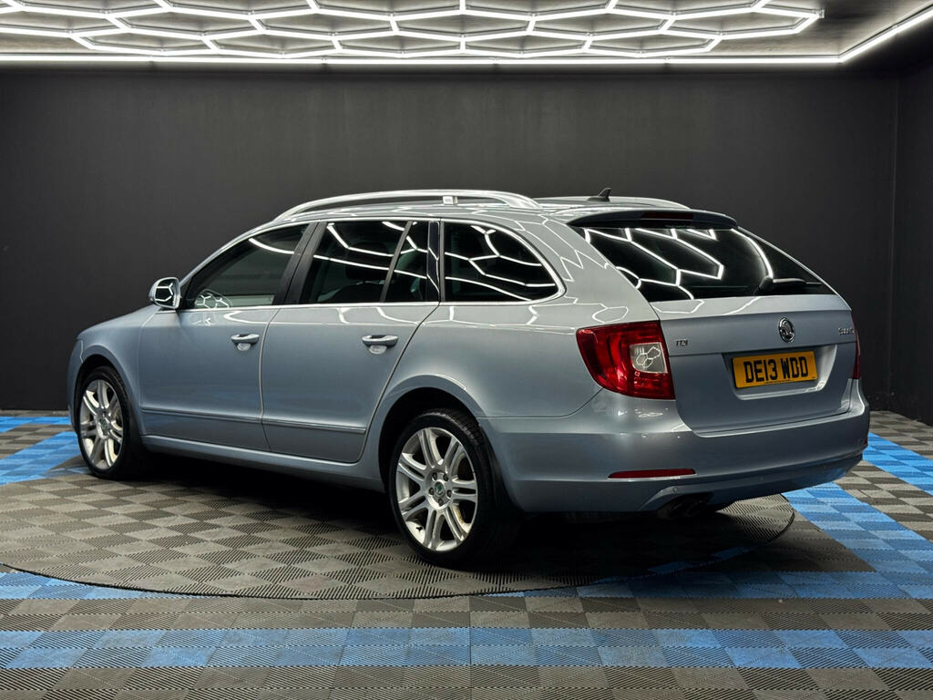 Skoda Superb 2.0 Tdi Elegance Estate Dsg 4Wd Euro 5 Grey #7