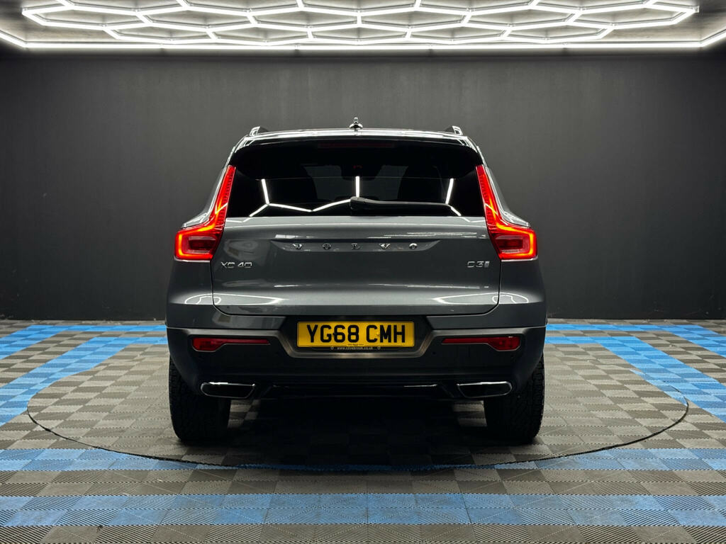 Volvo XC40 2.0 D3 R-design Euro 6 Ss Grey #6