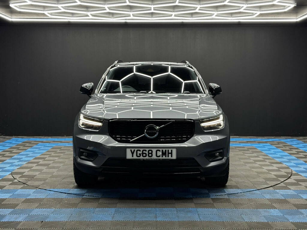 Volvo XC40 2.0 D3 R-design Euro 6 Ss Grey #2