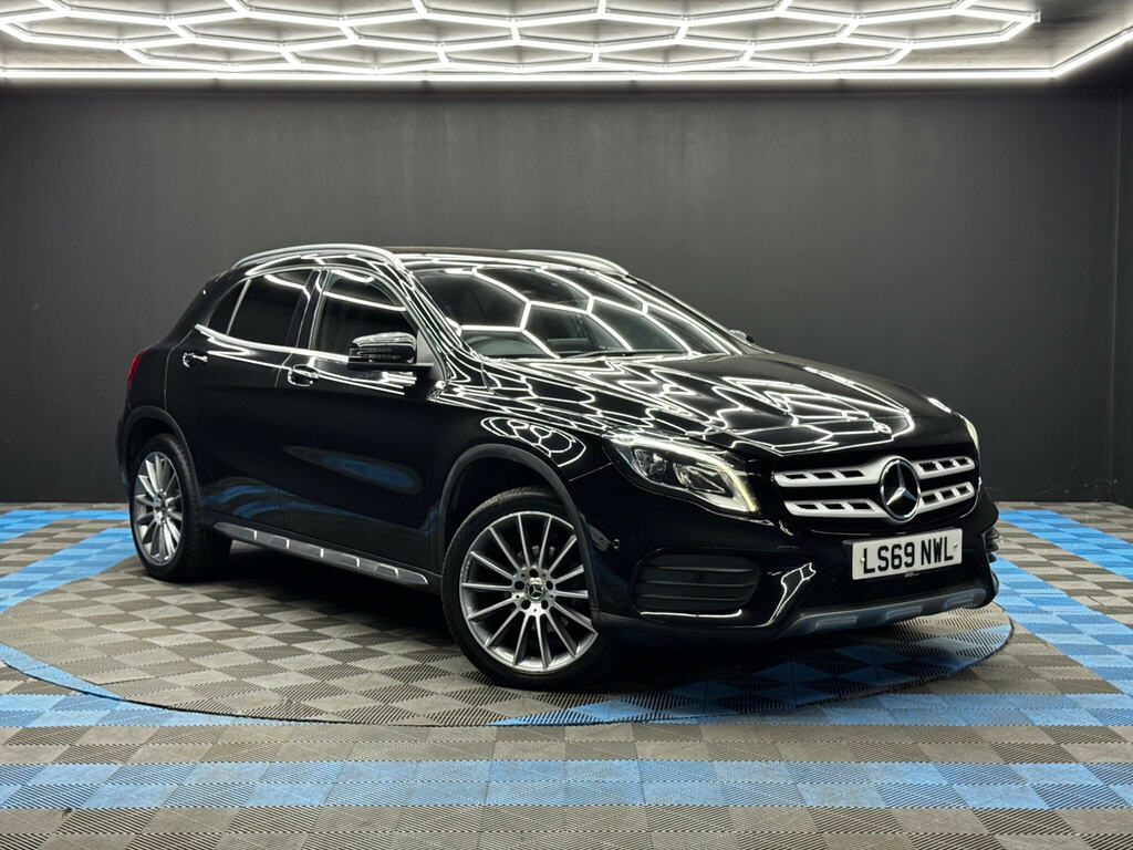 Mercedes-Benz GLA Class 1.6 Gla180 Amg Line Edition 7G-dct Euro 6 Ss Black