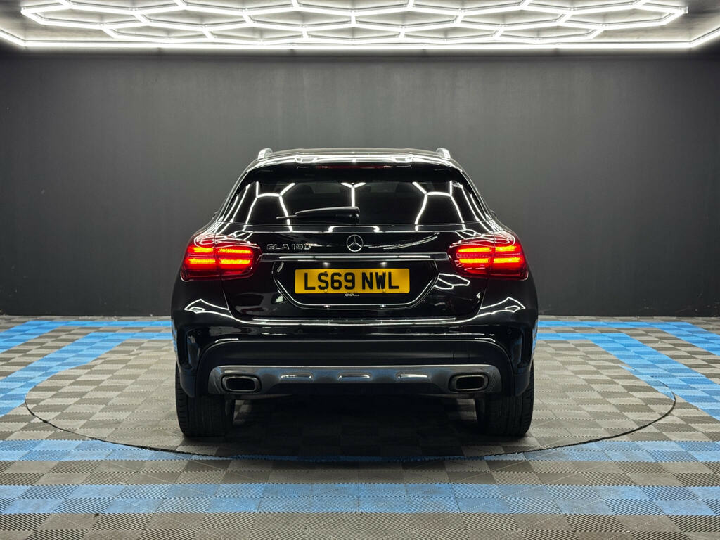 Mercedes-Benz GLA Class 1.6 Gla180 Amg Line Edition 7G-dct Euro 6 Ss Black #6