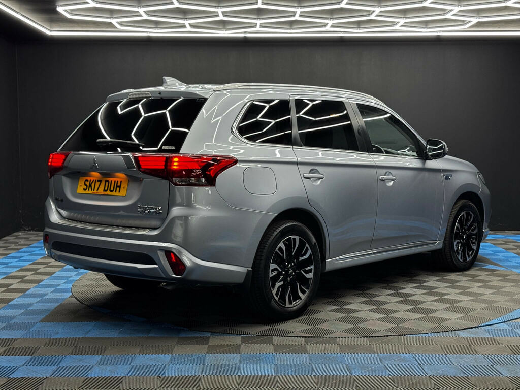 Mitsubishi Outlander 2.0H 12Kwh Juro Cvt 4Wd Euro 6 Ss Silver #5
