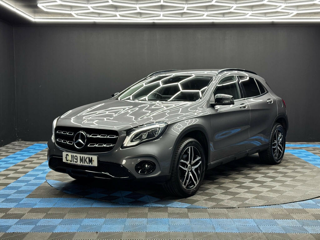 Mercedes-Benz GLA Class 1.6 Gla180 Urban Edition 7G-dct Euro 6 Ss Grey #3