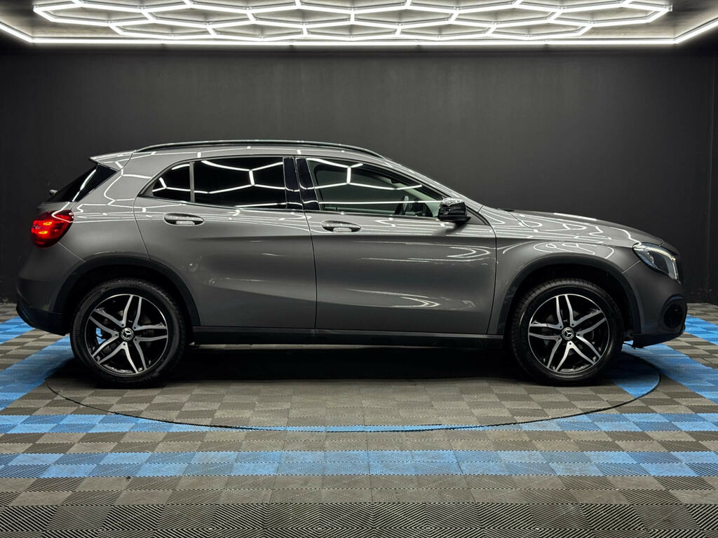 Mercedes-Benz GLA Class 1.6 Gla180 Urban Edition 7G-dct Euro 6 Ss Grey #4