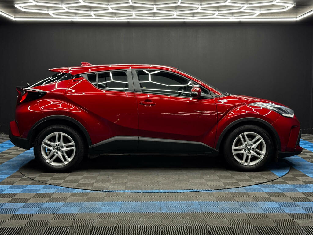 Toyota C-Hr 1.8 Vvt-h Icon Cvt Euro 6 Ss NA20HPZ Red #4