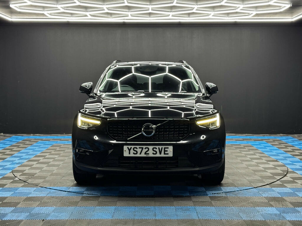 Volvo XC40 1.5H T4 Recharge 10.7Kwh Plus Euro 6 Ss Black #2