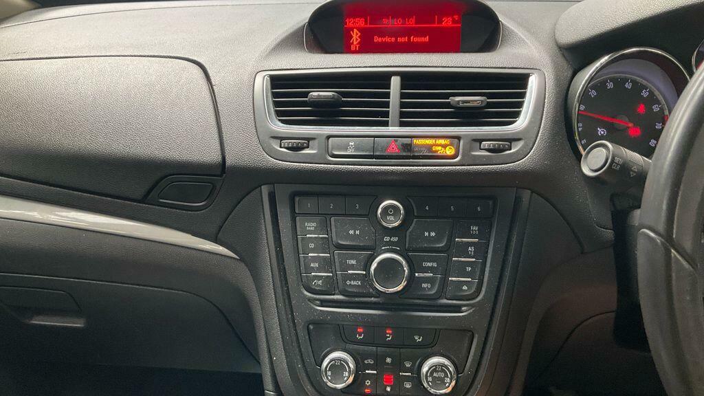 Vauxhall Mokka Suv 1.6 I Exclusiv 2016 White #13