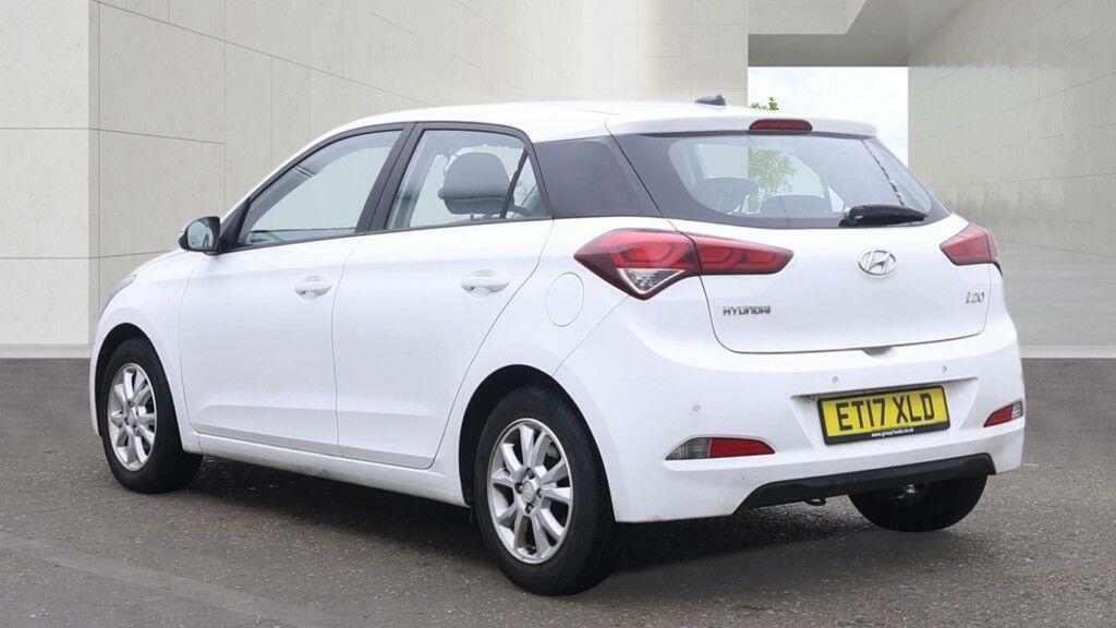 Hyundai I20 1.2 Se Euro 6 White #4