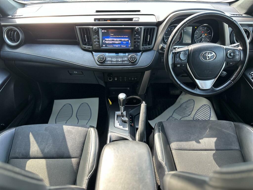 Toyota Rav 4 2.0 V-matic Excel Cvt Silver #13