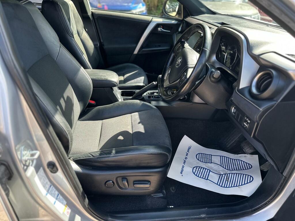 Toyota Rav 4 2.0 V-matic Excel Cvt Silver #33