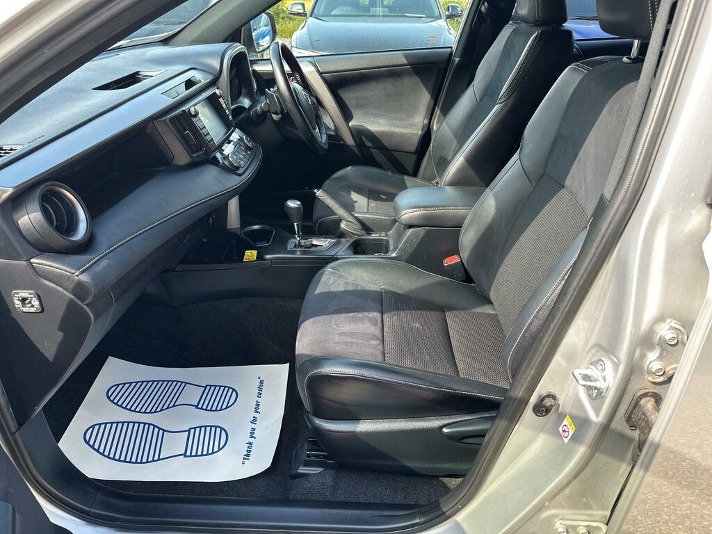Toyota Rav 4 2.0 V-matic Excel Cvt Silver #32
