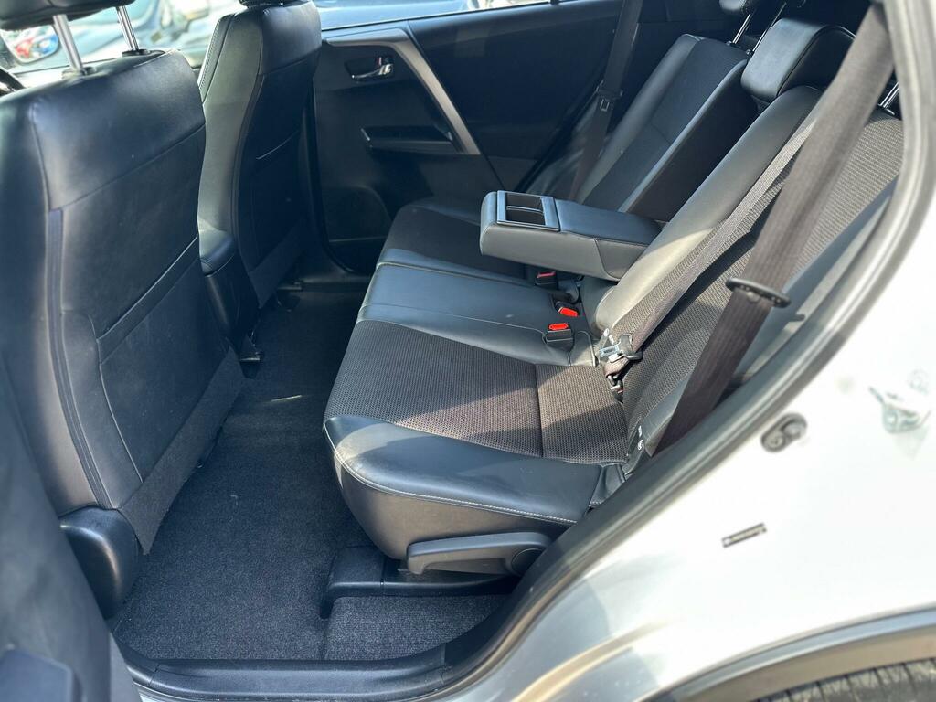 Toyota Rav 4 2.0 V-matic Excel Cvt Silver #36