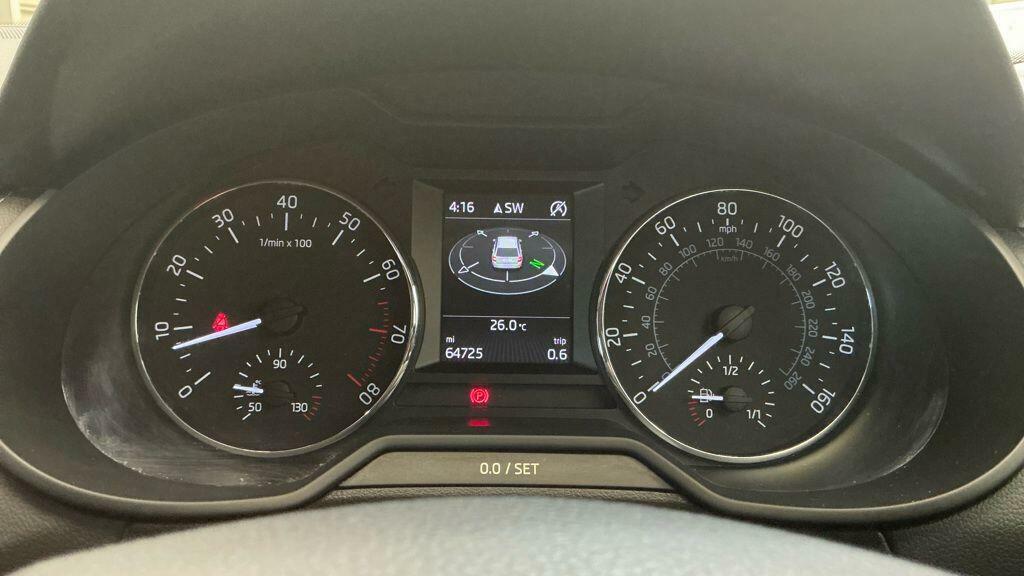 Skoda Octavia 2.0 Tdi Vrs Dsg Euro 5 Ss Grey #10