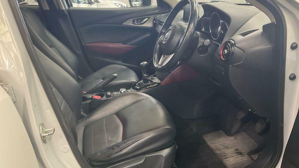 Mazda CX-3 1.5 Skyactiv-d Sport Nav Suv Eur Black #11
