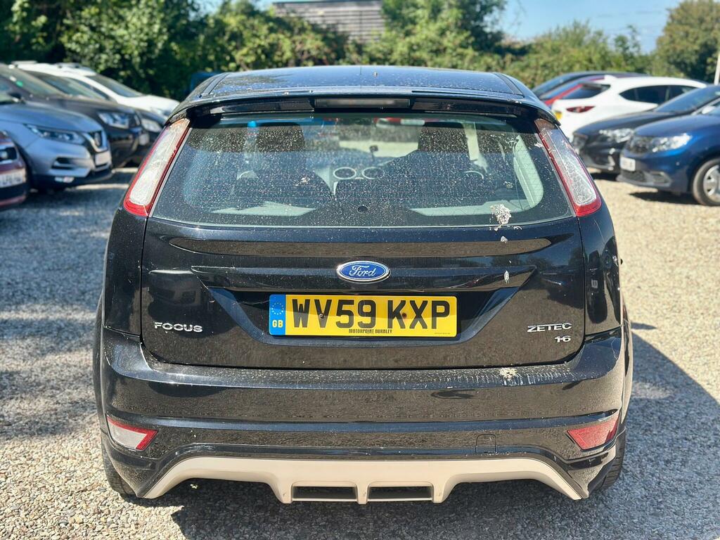 Ford Focus Zetec Hatchback 161 Gkm, 99 Bh Red #7