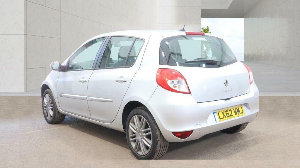 Renault Clio 1.2 I-music Euro 5 Red #3