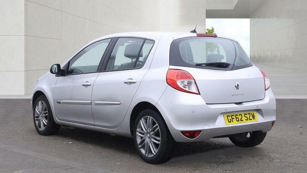 Renault Clio 1.2 Dynamique Tomtom Euro 5 Silver #3
