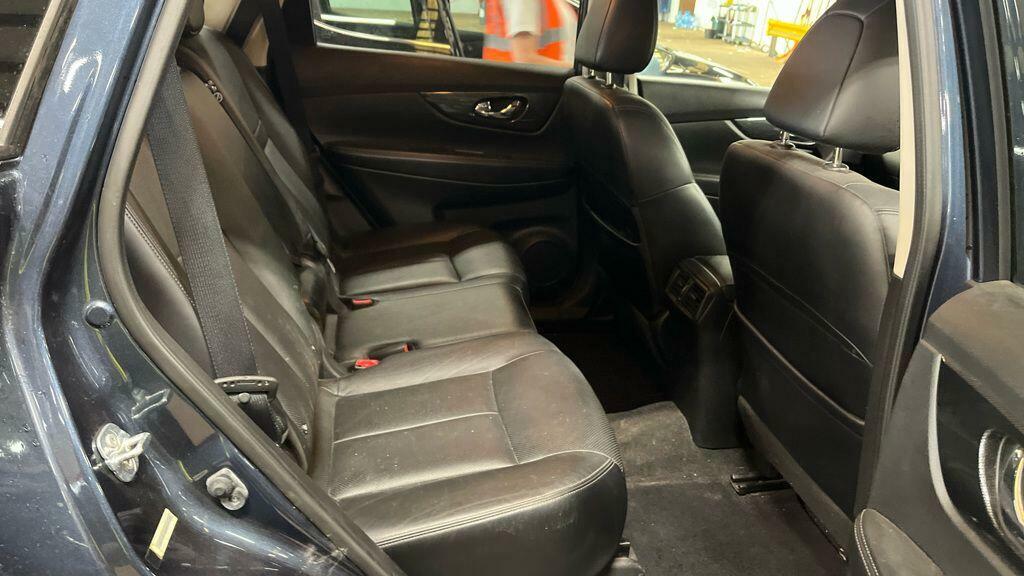 Nissan X-Trail 1.6 Dci 4X4 N-tec 5-Door Station Wagon Orange #12