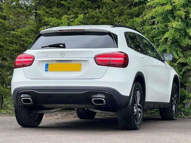 Mercedes-Benz GLA Class 2018 1.6 Gla180 Urban Edition Suv 7G-dc White #6