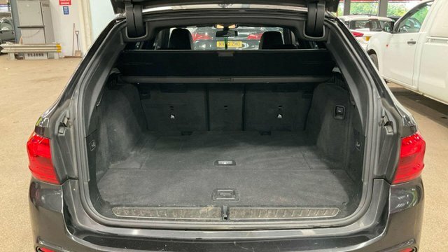 BMW 5 Series 520I M Sport Saloon Grey #7