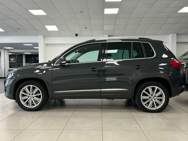 Volkswagen Tiguan 2.0 Tdi Grey #12