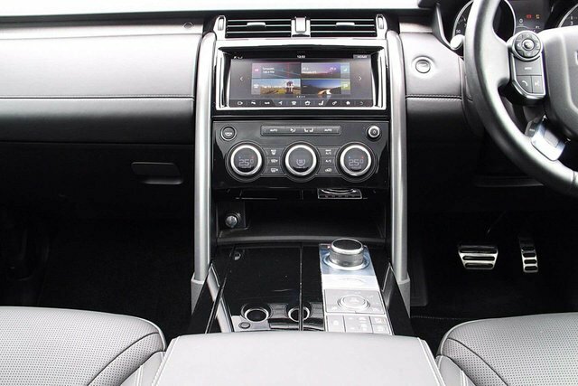 Land Rover Discovery 2017 3.0 Td V6 Hse Luxury Suv 4Wd Grey #6