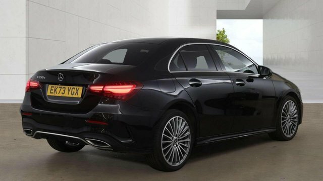 Mercedes-Benz A Class 2023 1.3 A250e 15.6Kwh Amg Line Premium Plus Sal Black #4