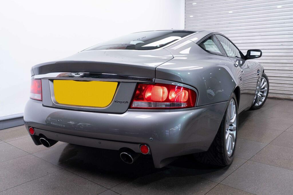 Aston Martin Vanquish 5.9 2dr Silver #6