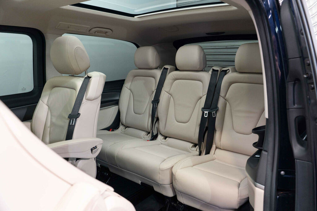 Mercedes-Benz V Class V300 D Amg Line 9G-tronic Extra Long Silver #22