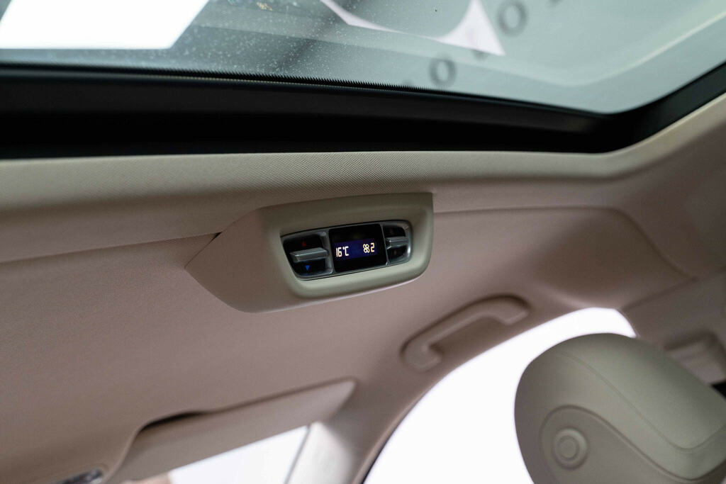 Mercedes-Benz V Class V300 D Amg Line 9G-tronic Extra Long Silver #32