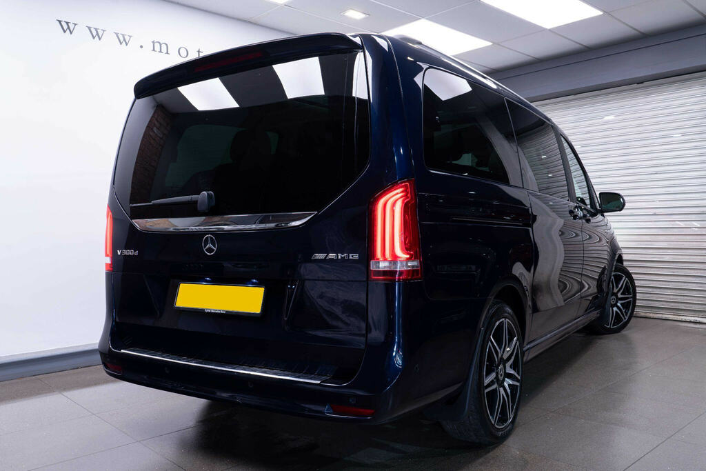 Mercedes-Benz V Class 2.0 V300d Amg Line G-tronic Euro 6 Ss Lwb Blue #6