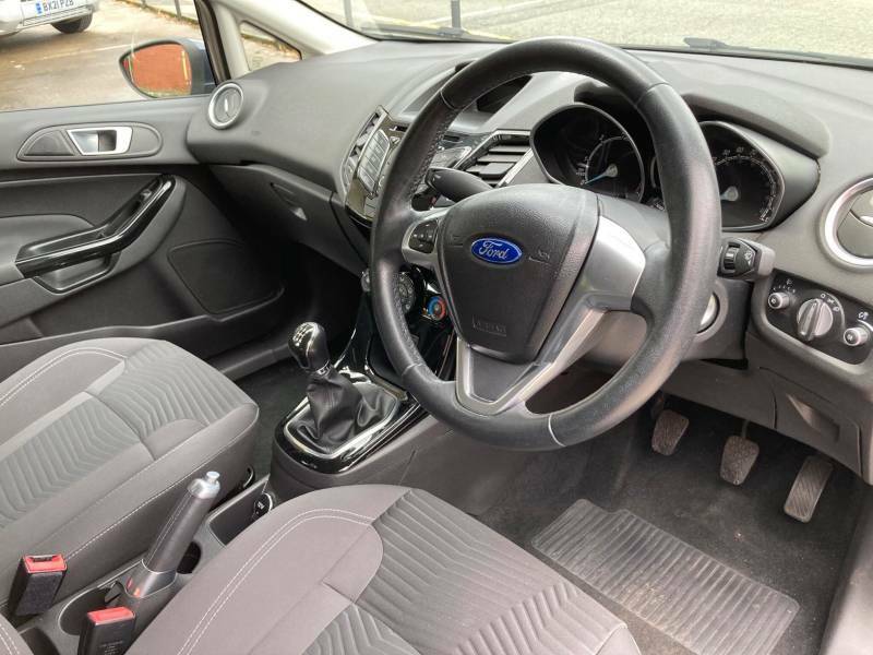 Ford Fiesta 1.5 Tdci Zetec - 2013 13 Grey #5