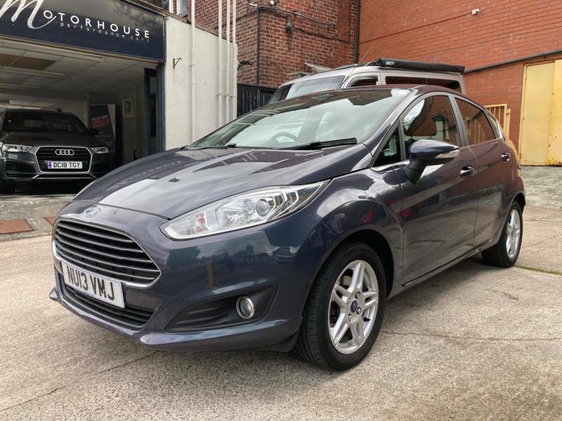 Ford Fiesta 1.5 Tdci Zetec - 2013 13 Grey #2